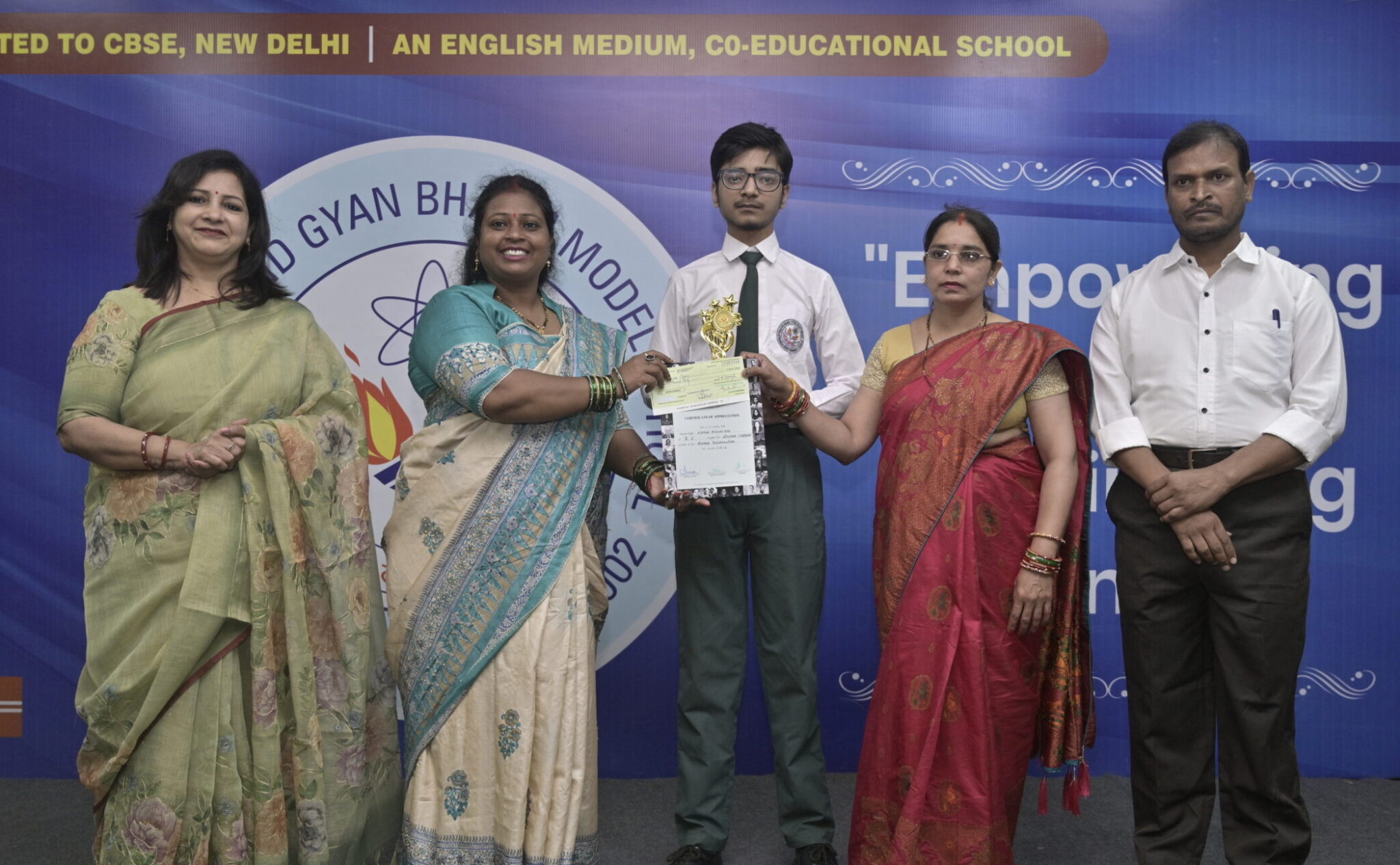 SECOND BOARD TOPPER