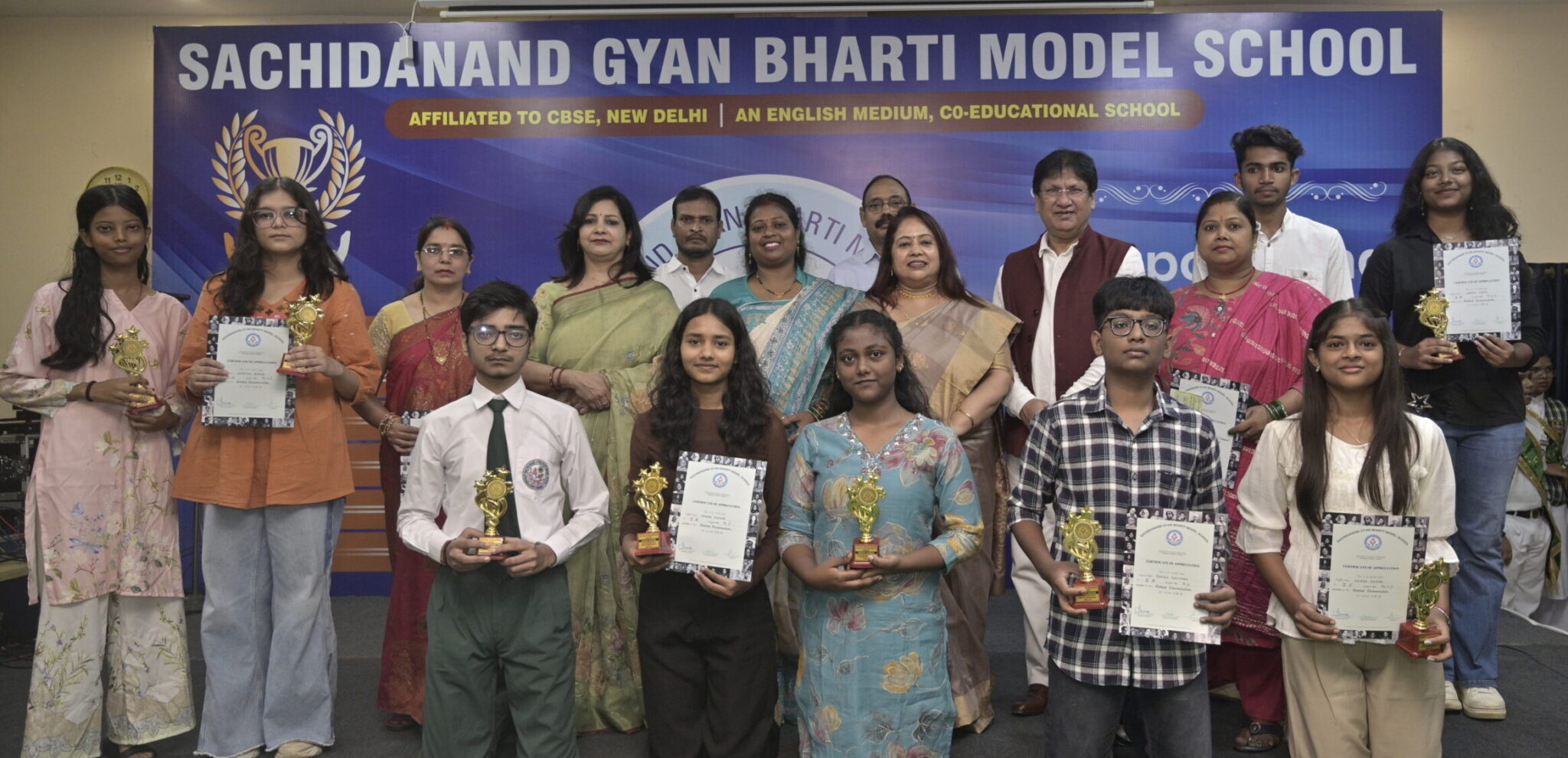 STUDENTS GOT MORE THAN 90 % IN 10 BOARD